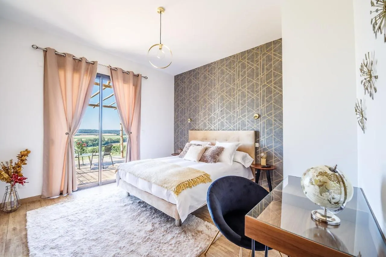 Gite Et Chambres D'Hotes - La Maison Du Grand Bossieu Guest house