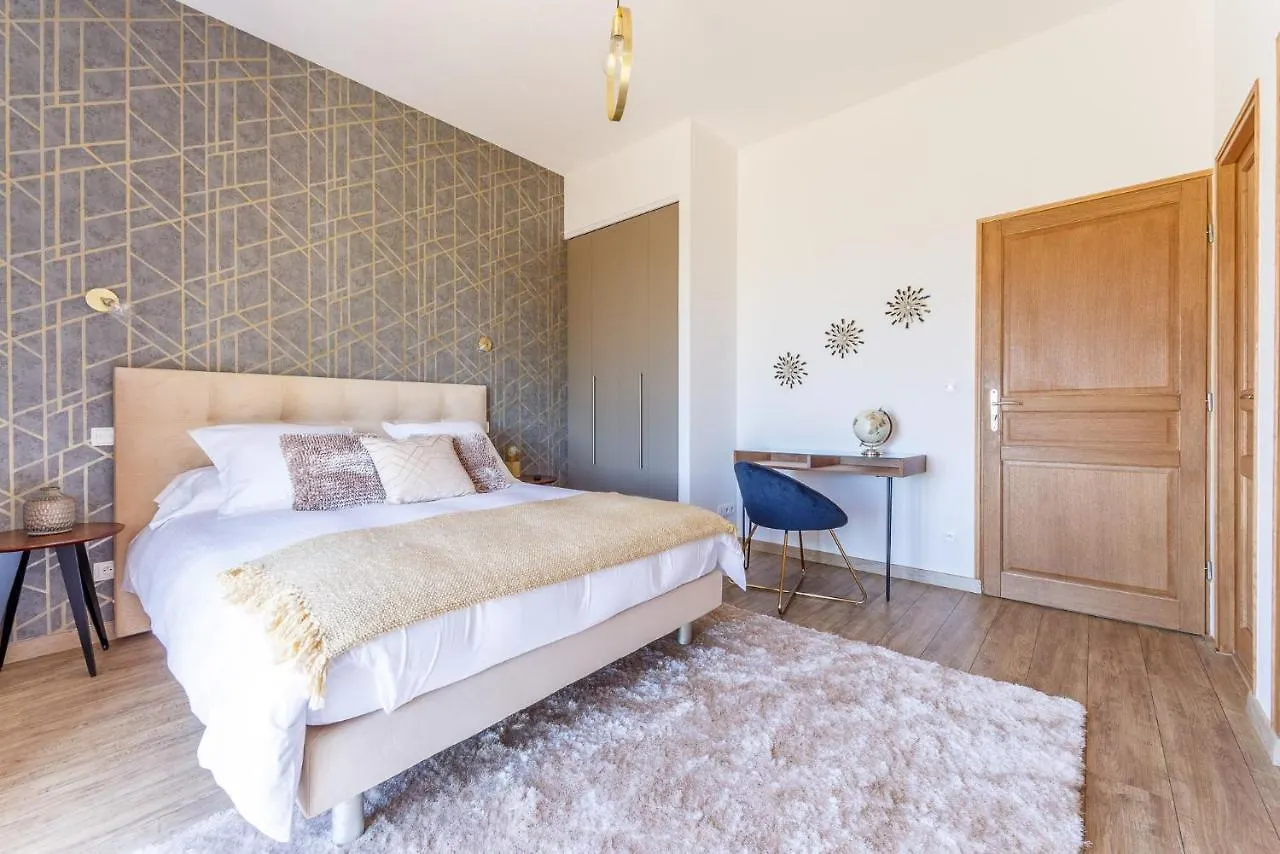 Gite Et Chambres D'Hotes - La Maison Du Grand Bossieu 0*,